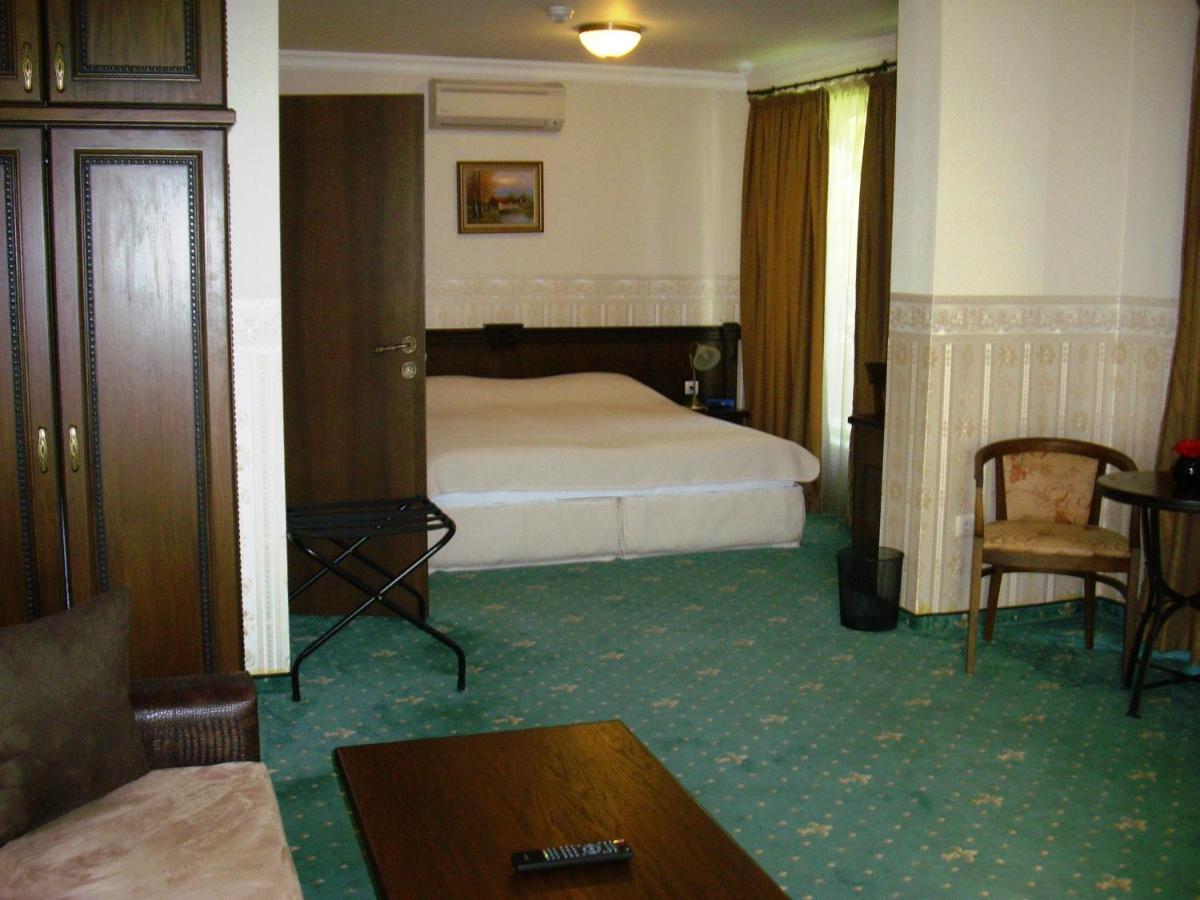 Amsterdam Hotel Sofia Room photo